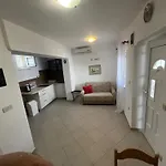 Ella * Pirovac