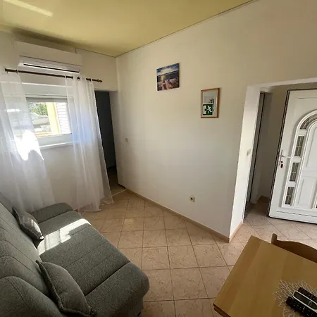 Apartmán Ella Pirovac